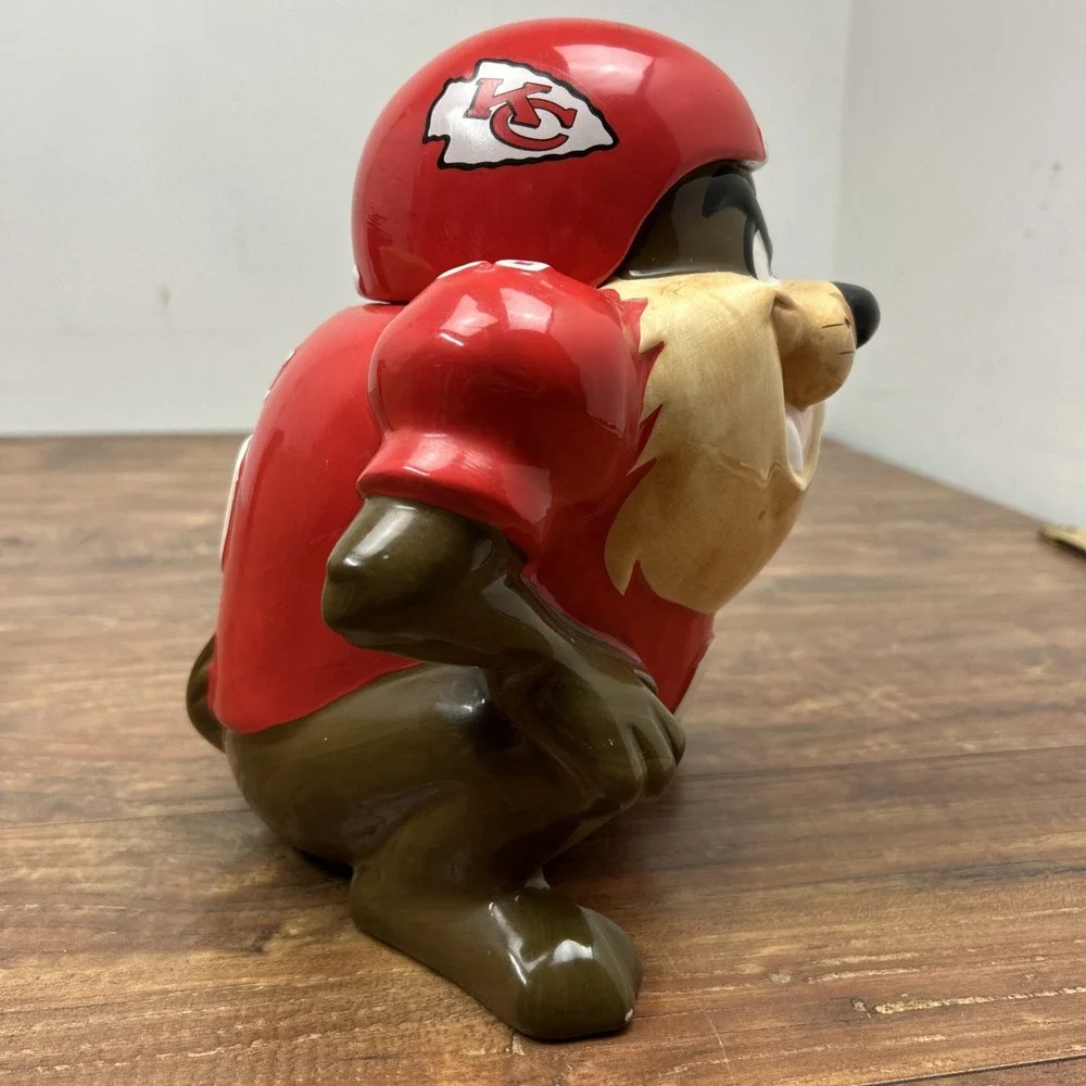 Vtg 1994 Looney Tunes Tazmanian‎ Devil Taz Kansas City Chiefs NFL  Cookie Jar